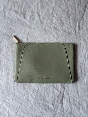Katie Loxton Sage Pebbled Zip Clutch
